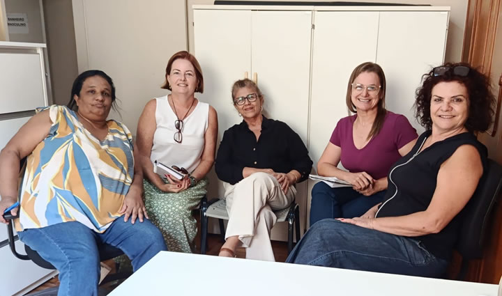 Reunião estratégica define o início das oficinas de artes e gestão cultural